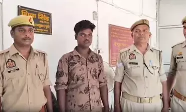 कानपुर : बहन की शादी के लिए 16 लाख की चोरी, आरोपी गिरफ्तार कानपुर : बहन की शादी के लिए 16 लाख की चोरी, आरोपी गिरफ्तार