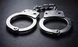 ग्रेटर नोएडा में एक फ्लैट से 5.4 करोड़ की मेथामफेटामाइन जब्त, तस्करी में दो नाइजीरियाई महिलाएं गिरफ्तार ग्रेटर नोएडा में एक फ्लैट से 5.4 करोड़ की मेथामफेटामाइन जब्त, तस्करी में दो नाइजीरियाई महिलाएं गिरफ्तार