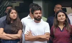 सीजेपी संस्थापक के खिलाफ एफआईआर की मांग, विरोध-प्रदर्शन के दौरान लाठीचार्ज में नाबालिग को लगी चोट का मामला सीजेपी संस्थापक के खिलाफ एफआईआर की मांग, विरोध-प्रदर्शन के दौरान लाठीचार्ज में नाबालिग को लगी चोट का मामला