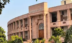 राजस्थान हाई कोर्ट ने पूर्व मंत्री महेश जोशी की जमानत याचिका खारिज की राजस्थान हाई कोर्ट ने पूर्व मंत्री महेश जोशी की जमानत याचिका खारिज की