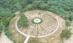 हरियाली में गूंजेगा वंदे मातरम्, 15 अगस्त को 75 जिलों में सजेगी ‘वंदे मातरम् वाटिका’ हरियाली में गूंजेगा वंदे मातरम्, 15 अगस्त को 75 जिलों में सजेगी ‘वंदे मातरम् वाटिका’