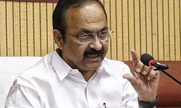 सीपीआईएम समर्थित इस्लामिक बैंक के जमाकर्ता मुश्किल में, शिकायत मिलने पर केरल सीएम ने जांच का किया वादा सीपीआईएम समर्थित इस्लामिक बैंक के जमाकर्ता मुश्किल में, शिकायत मिलने पर केरल सीएम ने जांच का किया वादा