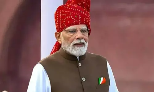 लाल किले से युवाओं के लिए PM मोदी के बड़े ऐलान, 1 करोड़ लोगों को AI स्किल और मुफ्त ऑनलाइन कोचिंग लाल किले से युवाओं के लिए PM मोदी के बड़े ऐलान, 1 करोड़ लोगों को AI स्किल और मुफ्त ऑनलाइन कोचिंग