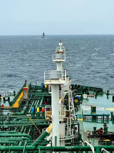केंद्र ने रिफाइनरियों और उत्पादकों के लिए एलपीजी उत्पादन लक्ष्य तय किए, आपूर्ति संबंधी जोखिम को कम करने में मिलेगी मदद केंद्र ने रिफाइनरियों और उत्पादकों के लिए एलपीजी उत्पादन लक्ष्य तय किए, आपूर्ति संबंधी जोखिम को कम करने में मिलेगी मदद