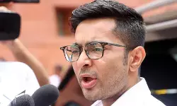 अभिषेक बनर्जी ने आशीष बनर्जी की आत्महत्या के लिए भाजपा को ठहराया जिम्मेदार अभिषेक बनर्जी ने आशीष बनर्जी की आत्महत्या के लिए भाजपा को ठहराया जिम्मेदार