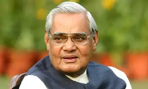 ‘सरकारें आएंगी-जाएंगी, मगर देश और लोकतंत्र रहना चाहिए’, अटल बिहारी वाजपेयी का ऐतिहासिक भाषण ‘सरकारें आएंगी-जाएंगी, मगर देश और लोकतंत्र रहना चाहिए’, अटल बिहारी वाजपेयी का ऐतिहासिक भाषण