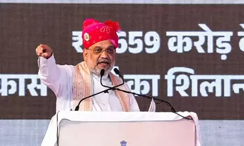 ‘वंदे मातरम्’ विवाद पर अमित शाह बोले- सोनिया गांधी को देश कभी माफ नहीं करेगा ‘वंदे मातरम्’ विवाद पर अमित शाह बोले- सोनिया गांधी को देश कभी माफ नहीं करेगा