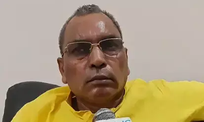 अखिलेश यादव पर भड़के ओपी राजभर; बोले- 2027 तो छोड़िए, अब अगले जन्म में ही बनेगी समाजवादी पार्टी की सरकार अखिलेश यादव पर भड़के ओपी राजभर; बोले- 2027 तो छोड़िए, अब अगले जन्म में ही बनेगी समाजवादी पार्टी की सरकार
