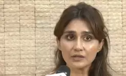 एफआईआर की खबर में गलत फोटो लगने पर फूटा अभिनेत्री अंतरा बनर्जी का गुस्सा, कानूनी कार्रवाई की दी चेतावनी