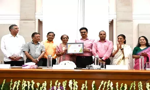 स्वतंत्रता दिवस पर DU में भव्य आयोजन, स्वच्छता और हरियाली के लिए जानकी देवी मेमोरियल कॉलेज सम्मानित स्वतंत्रता दिवस पर DU में भव्य आयोजन, स्वच्छता और हरियाली के लिए जानकी देवी मेमोरियल कॉलेज सम्मानित