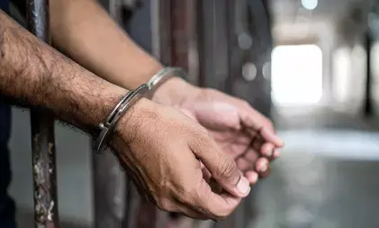 ओडिशा सतर्कता विभाग ने रिश्वत लेते हुए डॉक्टर को गिरफ्तार किया ओडिशा सतर्कता विभाग ने रिश्वत लेते हुए डॉक्टर को गिरफ्तार किया