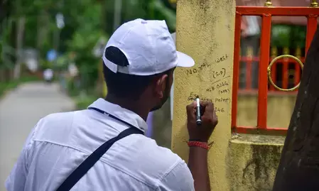 असम में 11.6 लाख ऑनलाइन जनगणना प्रविष्टियां दर्ज की गईं, घर-घर जाकर जनगणना का चरण शुरू हुआ असम में 11.6 लाख ऑनलाइन जनगणना प्रविष्टियां दर्ज की गईं, घर-घर जाकर जनगणना का चरण शुरू हुआ