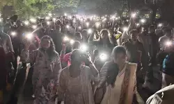 रांचीः जेएसएससी-सीजीएल रद्द करने के विरोध में चयनित अभ्यर्थी सड़क पर उतरे, प्रोजेक्ट भवन से बिरसा चौक तक निकाला मार्च