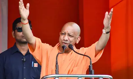 केंद्रीय मंत्री पीयूष गोयल और सीएम योगी ने यामानाशी के गवर्नर का किया स्वागत केंद्रीय मंत्री पीयूष गोयल और सीएम योगी ने यामानाशी के गवर्नर का किया स्वागत