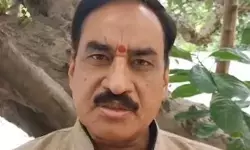 असम में 10 प्रतिशत वेतन कटौती का वीएचपी ने किया समर्थन, कहा- माता-पिता के अनादर पर लगेगा अंकुश असम में 10 प्रतिशत वेतन कटौती का वीएचपी ने किया समर्थन, कहा- माता-पिता के अनादर पर लगेगा अंकुश