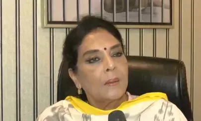 सारे मंदिर इसलिए बन रहे हैं ताकि चोरी हो सके : रेणुका चौधरी सारे मंदिर इसलिए बन रहे हैं ताकि चोरी हो सके : रेणुका चौधरी