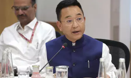 सिक्किम सरकार संरक्षित क्षेत्रों में दोपहिया वाहनों पर प्रतिबंध लगाने पर कर रही विचार सिक्किम सरकार संरक्षित क्षेत्रों में दोपहिया वाहनों पर प्रतिबंध लगाने पर कर रही विचार