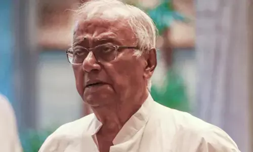 कोलकाता एयरपोर्ट के बाहर विरोध प्रदर्शन को लेकर सौगत रॉय ने लोकसभा स्पीकर को लिखा पत्र कोलकाता एयरपोर्ट के बाहर विरोध प्रदर्शन को लेकर सौगत रॉय ने लोकसभा स्पीकर को लिखा पत्र