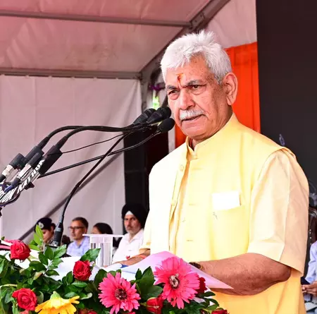 पीएम मोदी के नेतृत्व में जम्मू-कश्मीर के सीमावर्ती गांव अब हाशिए पर नहीं, बल्कि विकास के केंद्र में हैं: मनोज सिन्हा पीएम मोदी के नेतृत्व में जम्मू-कश्मीर के सीमावर्ती गांव अब हाशिए पर नहीं, बल्कि विकास के केंद्र में हैं: मनोज सिन्हा