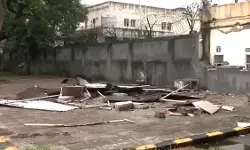 दिल्ली में पाकिस्तानी उच्चायोग के बाहर का सुरक्षा घेरा हटाया गया, जानें कार्रवाई की वजह ? दिल्ली में पाकिस्तानी उच्चायोग के बाहर का सुरक्षा घेरा हटाया गया, जानें कार्रवाई की वजह ?