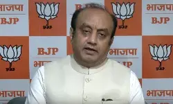 हार की हताशा से झूठी-मनगढ़ंत बातें पोस्ट कर रही कांग्रेस: सुधांशु त्रिवेदी हार की हताशा से झूठी-मनगढ़ंत बातें पोस्ट कर रही कांग्रेस: सुधांशु त्रिवेदी