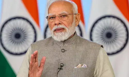पीएम मोदी ने बुलाई सचिवों की हाई लेवल मीटिंग, विभागों में तालमेल की कमी दूर करने की दी सलाह पीएम मोदी ने बुलाई सचिवों की हाई लेवल मीटिंग, विभागों में तालमेल की कमी दूर करने की दी सलाह