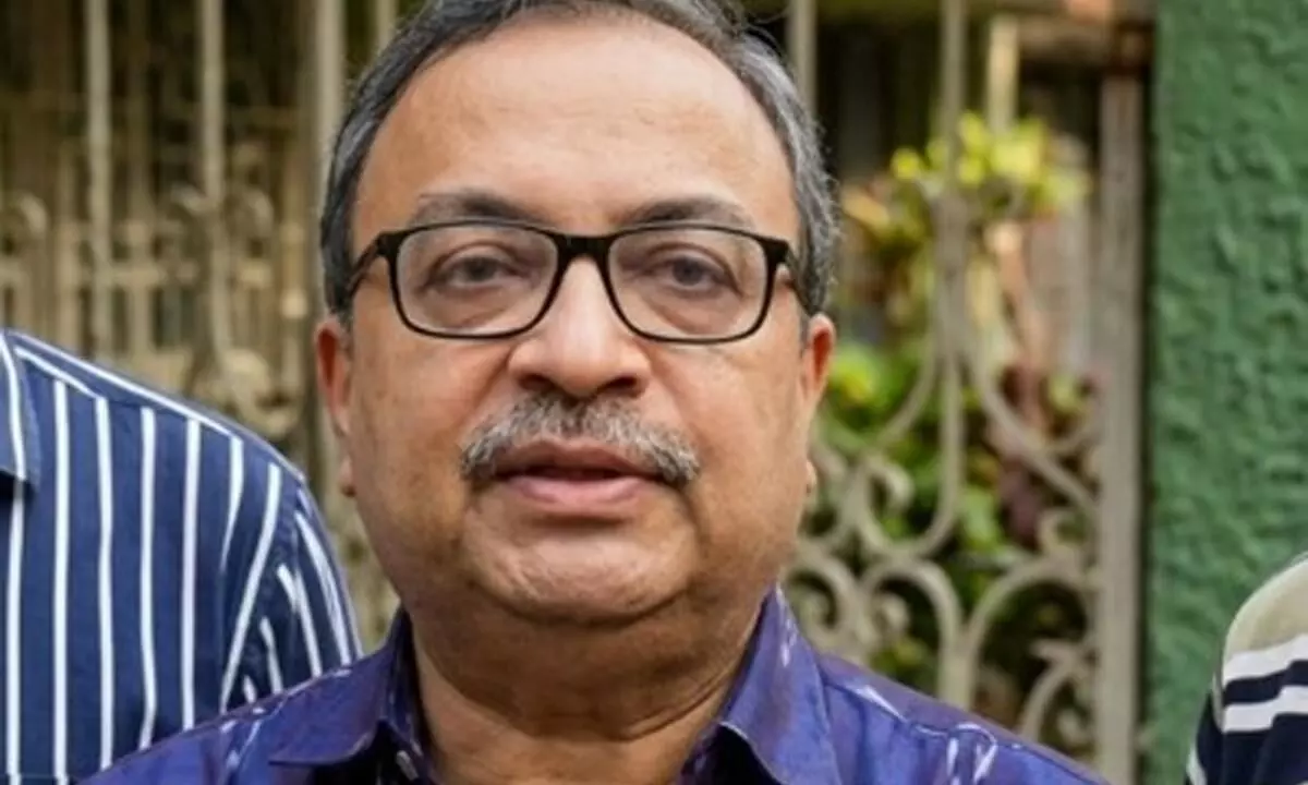 जादवपुर यूनिवर्सिटी में भाजपा के लोगों ने की गुंडागर्दी, पुलिस ने नहीं की कार्रवाई : कुणाल घोष जादवपुर यूनिवर्सिटी में भाजपा के लोगों ने की गुंडागर्दी, पुलिस ने नहीं की कार्रवाई : कुणाल घोष