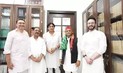 उत्तर प्रदेश: इमरान मसूद को बड़ा झटका, दामाद शायान मसूद समाजवादी पार्टी में शामिल उत्तर प्रदेश: इमरान मसूद को बड़ा झटका, दामाद शायान मसूद समाजवादी पार्टी में शामिल