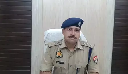 यूपी: शराब के नशे में पिता ने बेटी के सिर में मारी गोली, हुई मौत यूपी: शराब के नशे में पिता ने बेटी के सिर में मारी गोली, हुई मौत