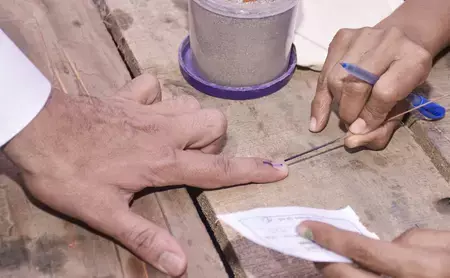 राजस्थान शहरी निकाय चुनाव: राज्य चुनाव आयोग ने राजनीतिक दलों के साथ बैठक की राजस्थान शहरी निकाय चुनाव: राज्य चुनाव आयोग ने राजनीतिक दलों के साथ बैठक की