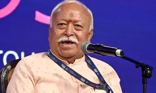आरएसएस प्रमुख 25 अगस्त से तीन देशों का करेंगे दौरा, वसुधैव कुटुंबकम का देंगे संदेश आरएसएस प्रमुख 25 अगस्त से तीन देशों का करेंगे दौरा, वसुधैव कुटुंबकम का देंगे संदेश