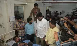 गुजरात में जहरीली शराब त्रासदी में दो और लोगों की मौत, मृतकों की संख्या 13 हुई गुजरात में जहरीली शराब त्रासदी में दो और लोगों की मौत, मृतकों की संख्या 13 हुई