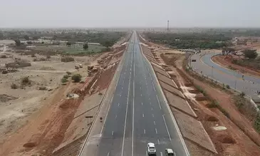 सेनेगल में चीनी कंपनी की राजमार्ग परियोजना समय से पहले शुरू सेनेगल में चीनी कंपनी की राजमार्ग परियोजना समय से पहले शुरू