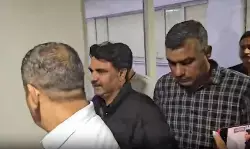 मकोका केस: पूर्व आप विधायक नरेश बालियान की जमानत याचिका पर सुप्रीम कोर्ट ने दिल्ली पुलिस से मांगा जवाब मकोका केस: पूर्व आप विधायक नरेश बालियान की जमानत याचिका पर सुप्रीम कोर्ट ने दिल्ली पुलिस से मांगा जवाब