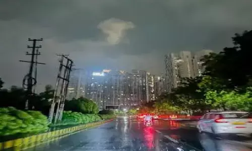दिल्ली-एनसीआर में मौसम ने बदली करवट, नोएडा-गाजियाबाद में झमाझम बारिश; गुरुग्राम और फरीदाबाद भी भीगे