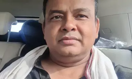 झारखंडः शिक्षिका के पहनावे पर टिप्पणी से जुड़े केस में स्वास्थ्य मंत्री इरफान ने कोर्ट में किया सरेंडर, मिली जमानत झारखंडः शिक्षिका के पहनावे पर टिप्पणी से जुड़े केस में स्वास्थ्य मंत्री इरफान ने कोर्ट में किया सरेंडर, मिली जमानत