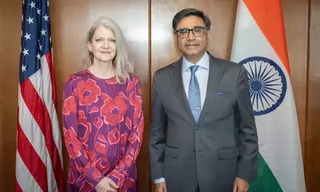 सुप्रीम कोर्ट ने तरुण तेजपाल की सरेंडर से छूट की याचिका खारिज की, दो हफ्ते में आत्मसमर्पण का आदेश सुप्रीम कोर्ट ने तरुण तेजपाल की सरेंडर से छूट की याचिका खारिज की, दो हफ्ते में आत्मसमर्पण का आदेश