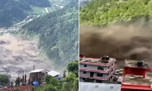 नेपाल में अचानक आई भीषण बाढ़ से तबाही, कई गांव और हाइड्रोपावर प्रोजेक्ट बहे; निचले इलाकों में अलर्ट नेपाल में अचानक आई भीषण बाढ़ से तबाही, कई गांव और हाइड्रोपावर प्रोजेक्ट बहे; निचले इलाकों में अलर्ट