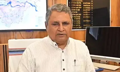 बिहार में गंडक का जलप्रवाह बढ़ने का खतरा, विजय चौधरी बोले- घबराएं नहीं, तेजस्वी ने तटबंधों की 24 घंटे निगरानी की मांग की