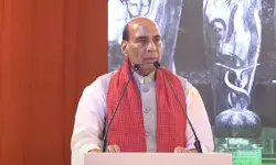 आज भारत की बेटियां फाइटर एयरक्राफ्ट में बैठकर देश की रक्षा कर रहीं: राजनाथ सिंह