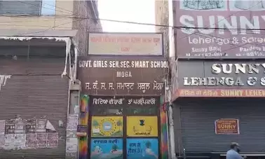 पंजाब में तीन लाख से अधिक कर्मचारी हड़ताल पर, सरकारी सेवाएं प्रभावित,जानें किन-किन सेवाओं पर पड़ा असर पंजाब में तीन लाख से अधिक कर्मचारी हड़ताल पर, सरकारी सेवाएं प्रभावित,जानें किन-किन सेवाओं पर पड़ा असर
