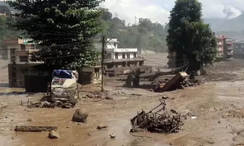 बाढ़ को रोकने की अच्छी परंपराएं बाढ़ को रोकने की अच्छी परंपराएं