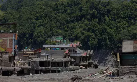 नेपाल : बाढ़ में अब तक 675 शव बरामद, 2498 अभी भी लापता