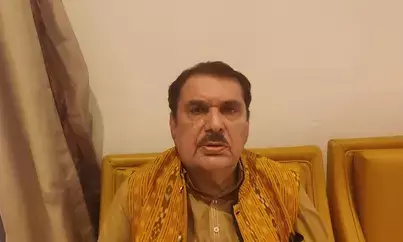 रजा मुराद : किसी के पहनावे और खाने पर ध्यान नहीं देना चाहिए