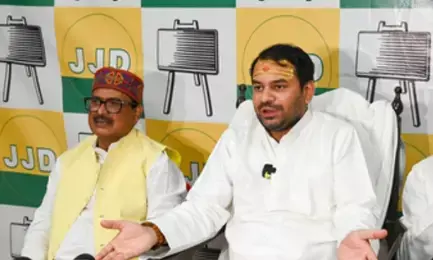 मंत्री संजय कुमार सिंह ने तेज प्रताप यादव को 50 करोड़ रुपए का मानहानि नोटिस भेजा मंत्री संजय कुमार सिंह ने तेज प्रताप यादव को 50 करोड़ रुपए का मानहानि नोटिस भेजा