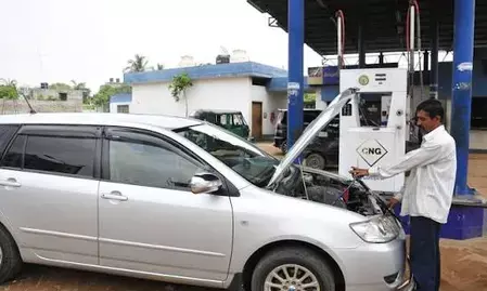 बांग्लादेश में गैस संकट की वजह से कामकाज ठप बांग्लादेश में गैस संकट की वजह से कामकाज ठप
