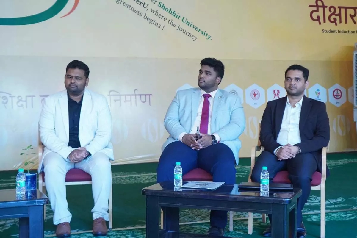 डिस्कवरयू 2026 के माध्यम से शोभित विश्वविद्यालय ने नए विद्यार्थियों का किया भव्य स्वागत डिस्कवरयू 2026 के माध्यम से शोभित विश्वविद्यालय ने नए विद्यार्थियों का किया भव्य स्वागत