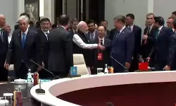 प्रधानमंत्री मोदी ने शी जिनपिंग से की बातचीत प्रधानमंत्री मोदी ने शी जिनपिंग से की बातचीत