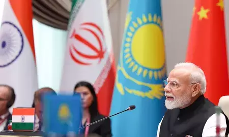 एससीओ समिट: 26वें सम्मेलन में बिश्केक घोषणा पर हस्ताक्षर, आतंकवाद पर पीएम मोदी का कड़ा संदेश एससीओ समिट: 26वें सम्मेलन में बिश्केक घोषणा पर हस्ताक्षर, आतंकवाद पर पीएम मोदी का कड़ा संदेश