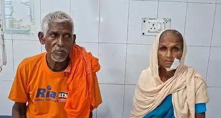 मुरादाबाद-हरिद्वार स्टेट हाईवे पर निजी बस की रोडवेज बस से टक्कर, 35 नेपाली तीर्थयात्री घायल मुरादाबाद-हरिद्वार स्टेट हाईवे पर निजी बस की रोडवेज बस से टक्कर, 35 नेपाली तीर्थयात्री घायल